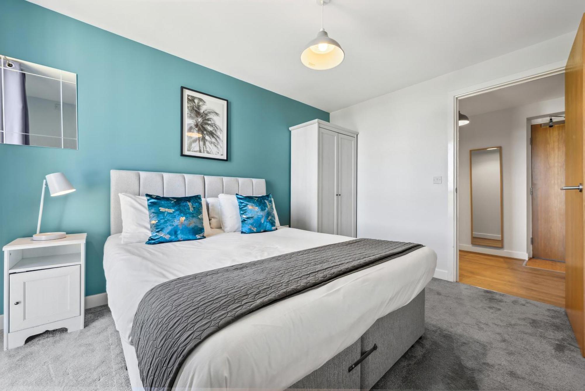 Cotels At Vizion Serviced Apartments, Superfast Broadband, Central Location, Free Parking, Fully Equipped Kitchen Milton Keynes Ngoại thất bức ảnh