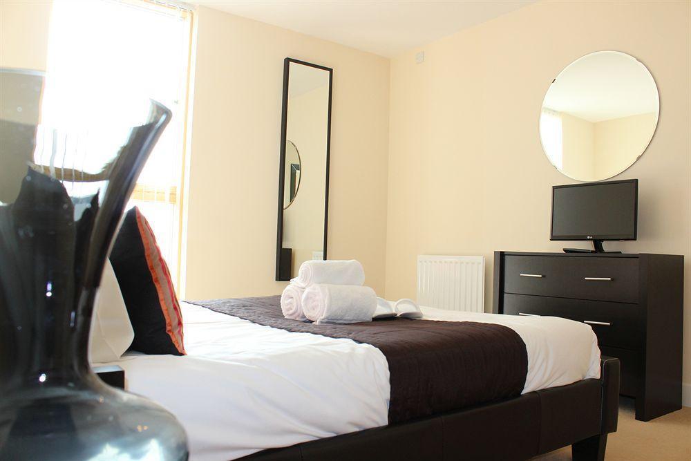 Cotels At Vizion Serviced Apartments, Superfast Broadband, Central Location, Free Parking, Fully Equipped Kitchen Milton Keynes Ngoại thất bức ảnh