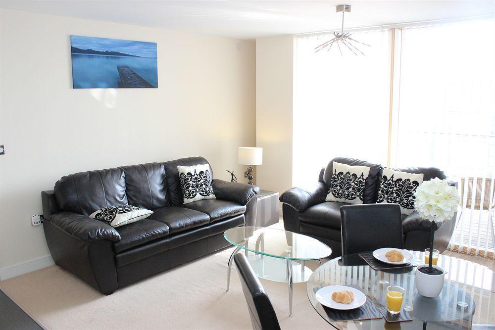 Cotels At Vizion Serviced Apartments, Superfast Broadband, Central Location, Free Parking, Fully Equipped Kitchen Milton Keynes Ngoại thất bức ảnh
